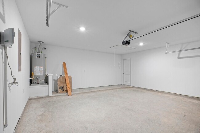 Building Photo - 31546 Beacon Cove Trl