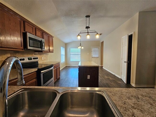 Building Photo - 22434 Highfield Ridge Ln
