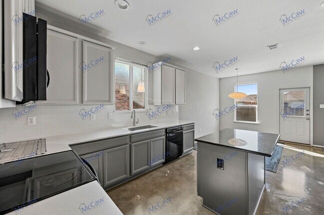 Building Photo - 2424 Bermont Red Ln