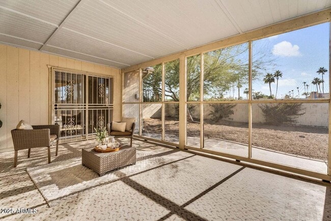 Building Photo - 25810 S Boxwood Dr