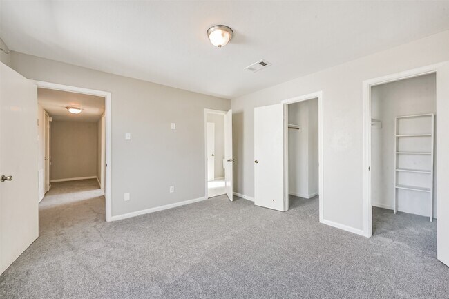 Building Photo - 4613 Cashel Glen Dr