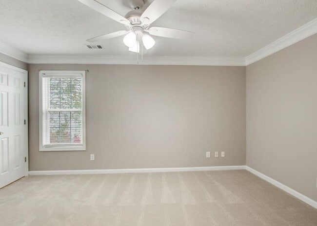 Building Photo - 3321 Serenade Ct