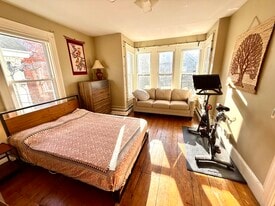 Building Photo - 95 Beckett St