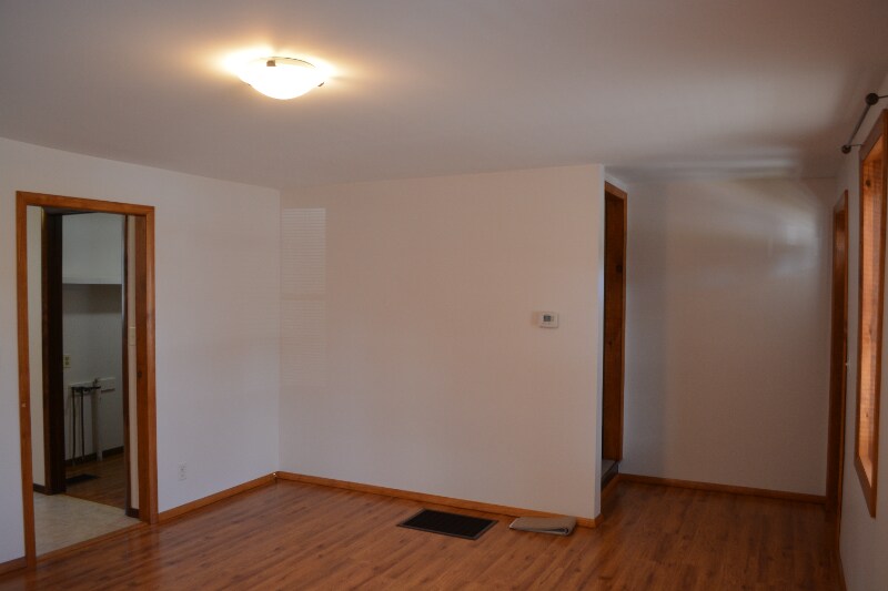 Building Photo - 4797 Clinton St