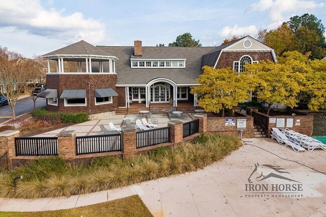 Building Photo - 1035 Barnett Shoals Rd