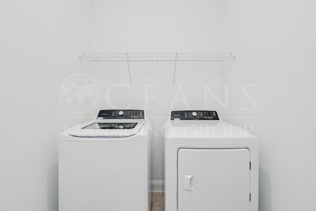 Building Photo - 3 Bedroom 2 Bath Home with office in Halifax Plantation