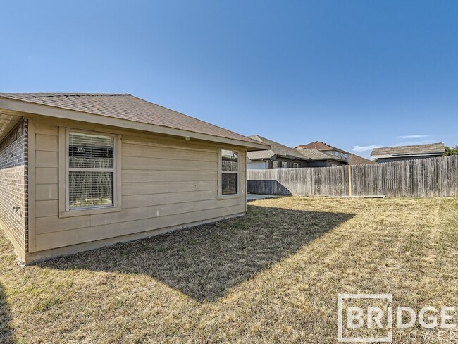 Building Photo - 9212 Abaco Way
