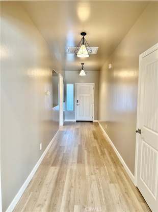 Building Photo - 655 Catala Wy