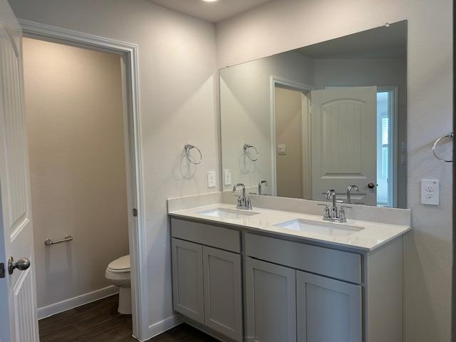 Building Photo - 1313 Camden Ln