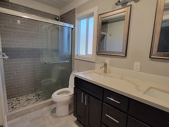Building Photo - Clean, remodeled unfurnished home for rent...