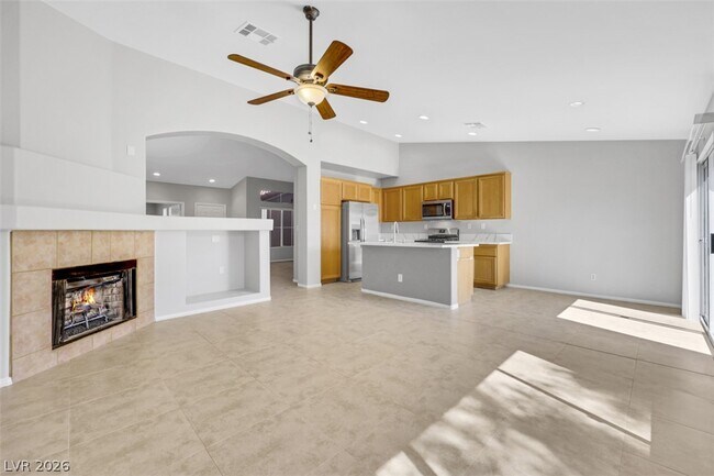 Building Photo - 8730 Wallaby Ln