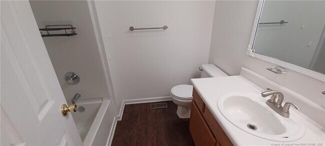 Building Photo - 211 Sheffield Ct
