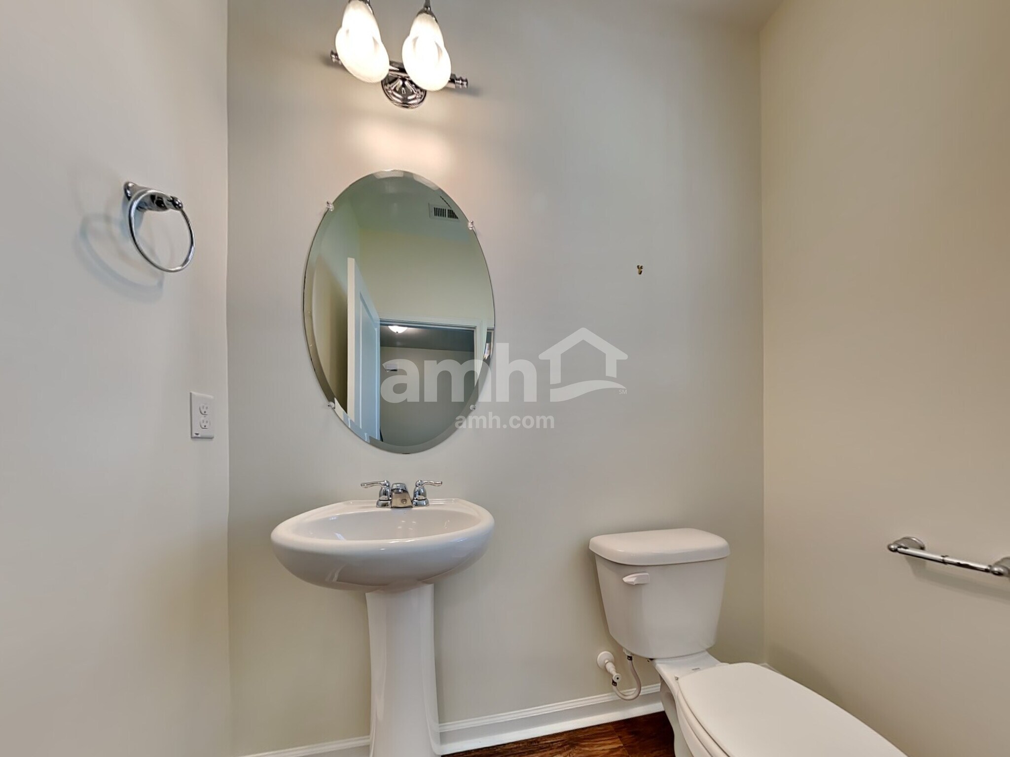 Building Photo - 126 Orion Way