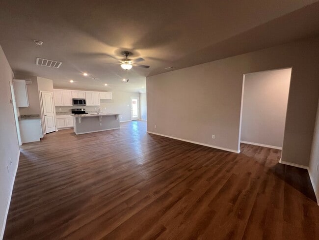 Building Photo - 7216 E County Rd 99 1/2