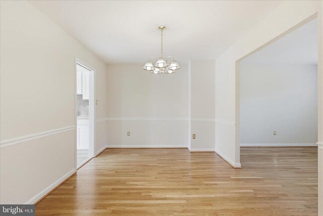 Building Photo - 4635 Linmar Ct