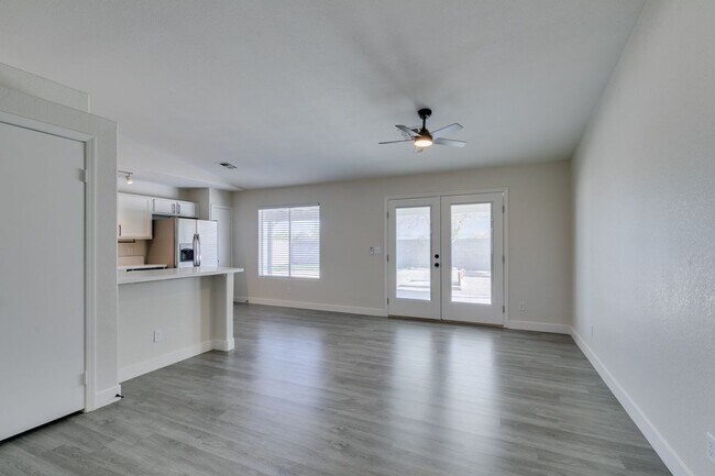 Building Photo - Charming Single-Story 3 bed Home with RV P...