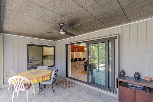 Building Photo - 4814 Country Oaks Blvd