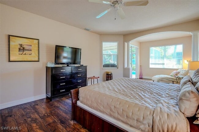 Building Photo - 5613 Harbour Cir