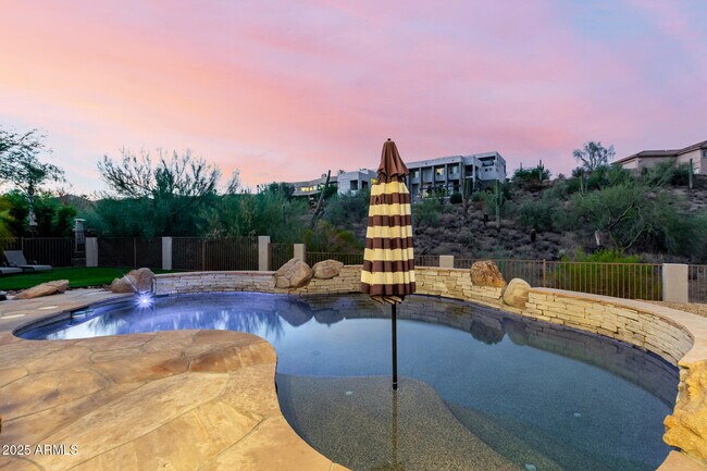 Building Photo - 15510 E Telegraph Dr
