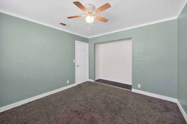 Building Photo - 29121 Ave De Las Flores