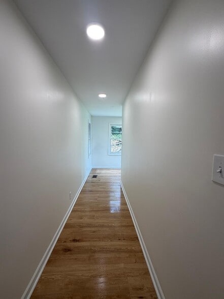 Building Photo - 4614 Ave I