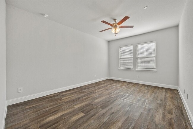 Building Photo - 7808 Manilla Dr