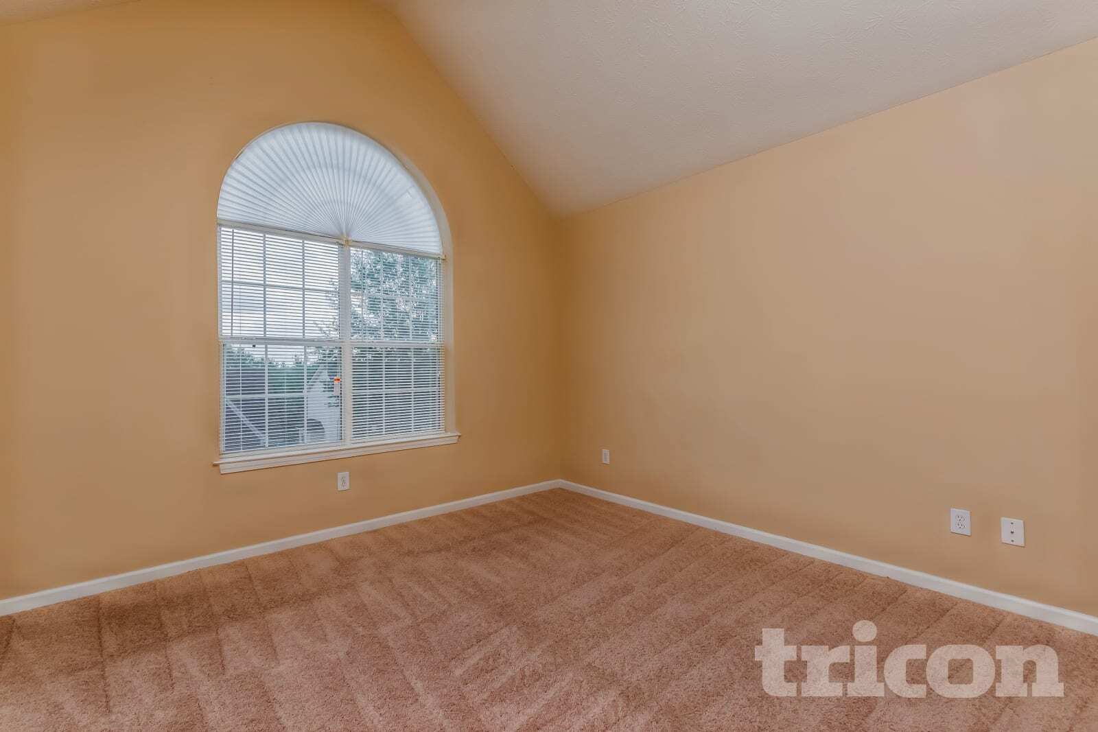 Building Photo - 2957 Jenkins Dr
