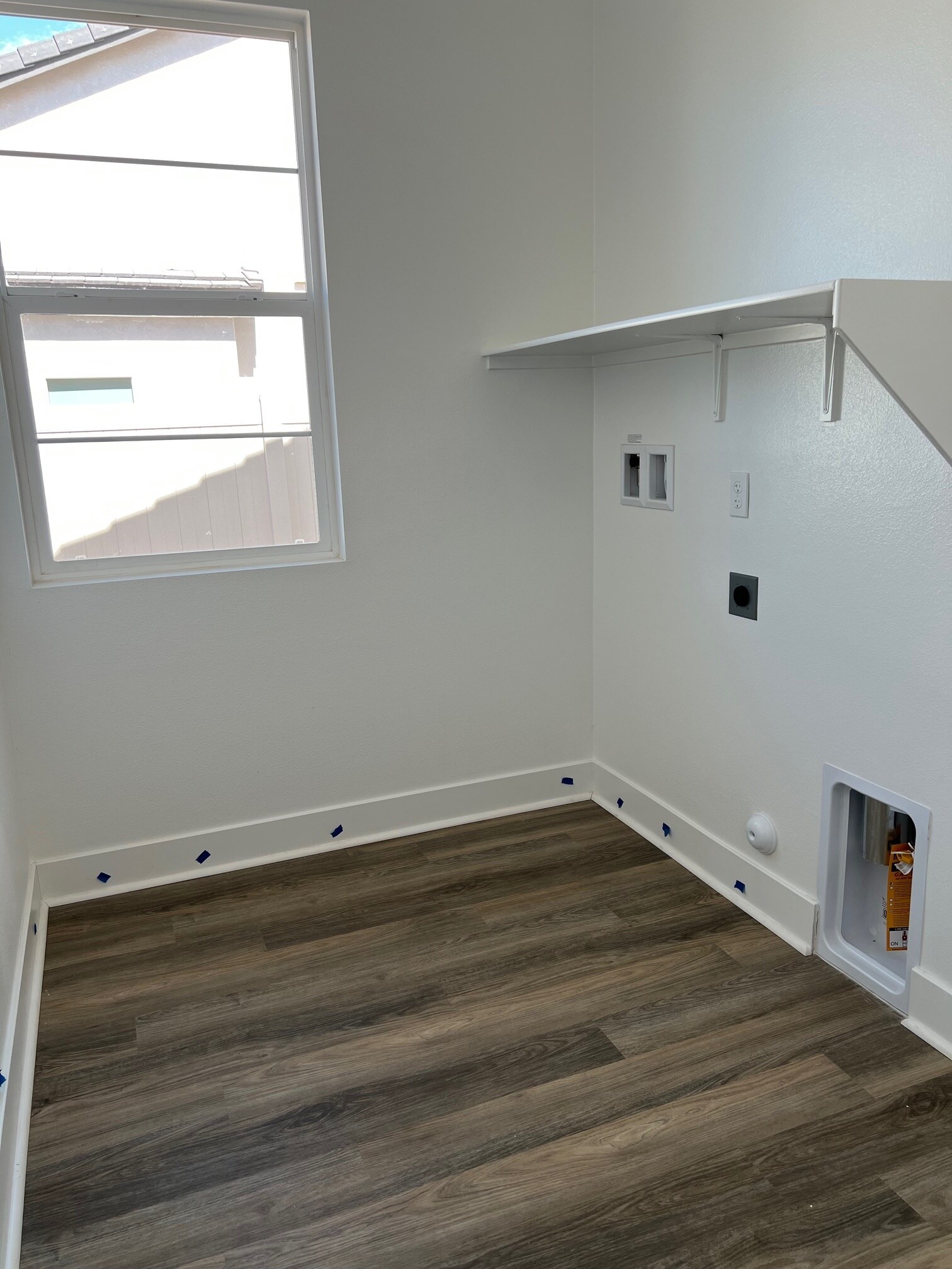 laundry room - 1840 Vincent Dr