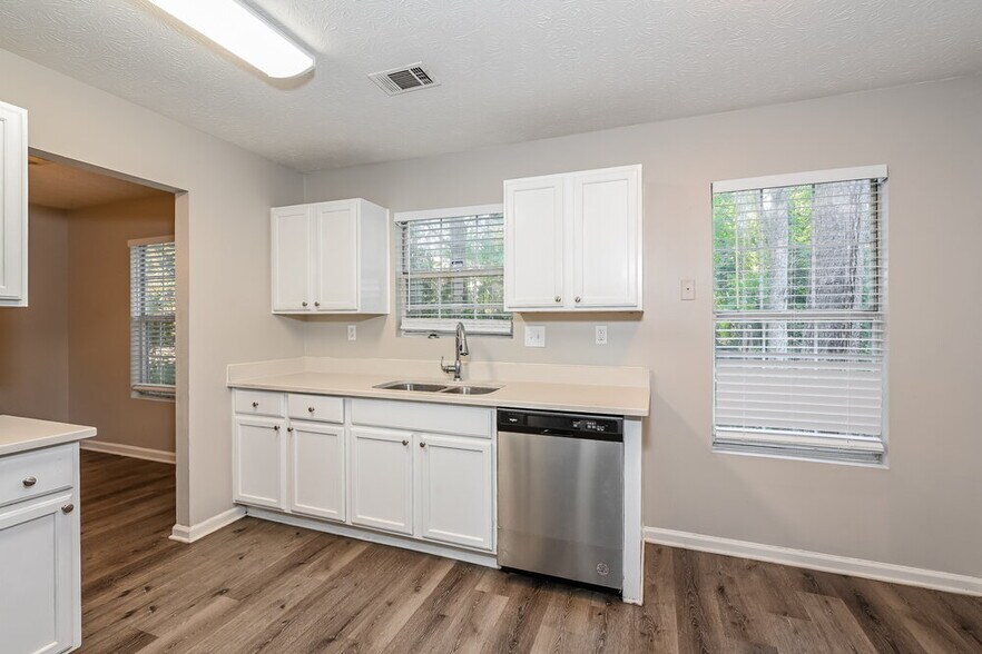 Building Photo - 4169 Cedar Ridge Trail