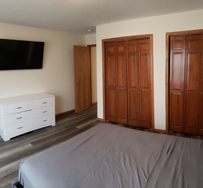 Building Photo - Quality Home Management