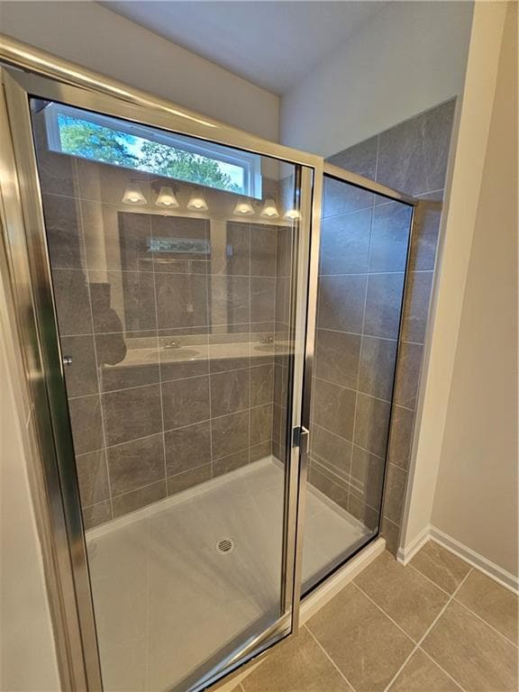 Building Photo - 2460 Ravencliff Dr