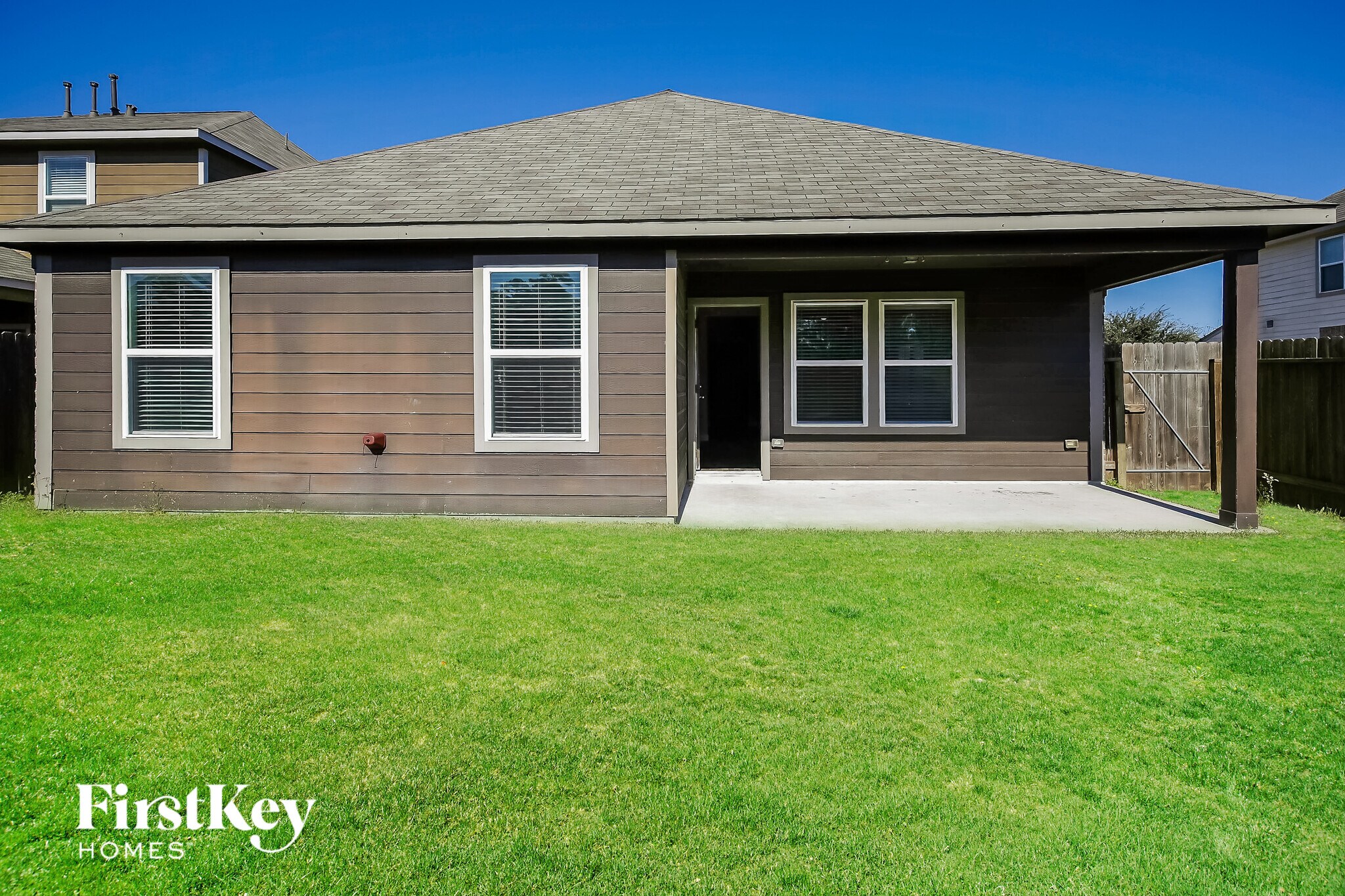 Building Photo - 2598 Magnolia Fair Way