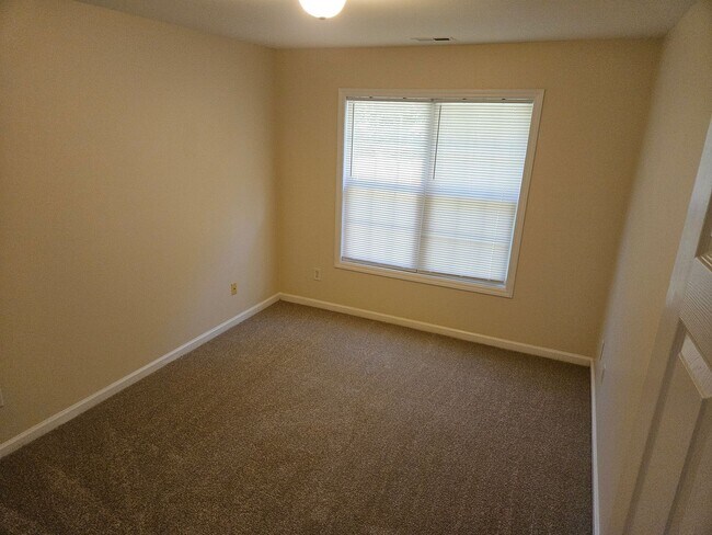 Building Photo - 5217 Anchorage Way
