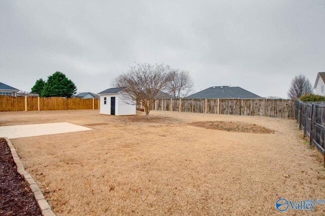 Building Photo - 104 Kings Cross Dr