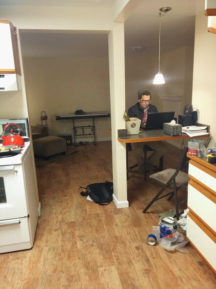 Building Photo - 1358 NW Hall Dr