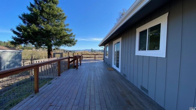 Building Photo - 3005 Blucher Valley Rd