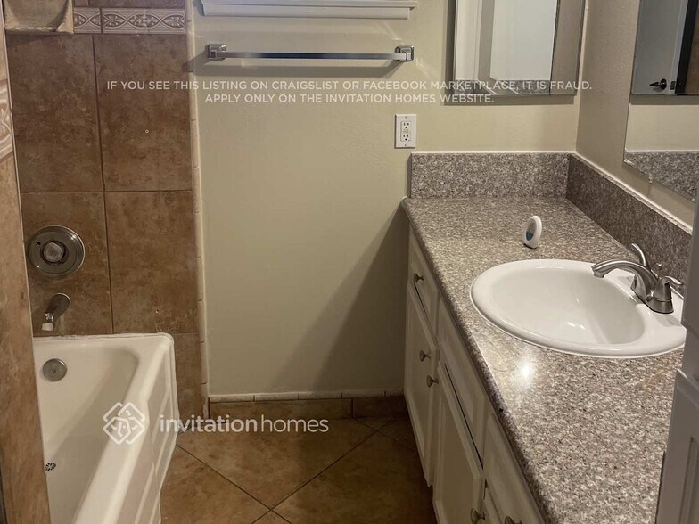 Building Photo - 6349 Orange Knoll Ave