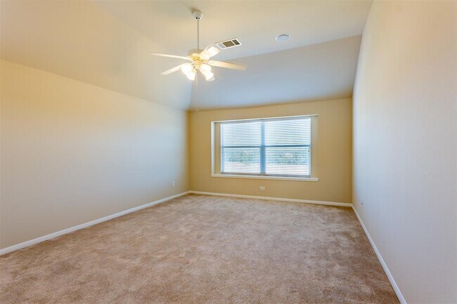 Building Photo - 9329 Castle Pines Dr