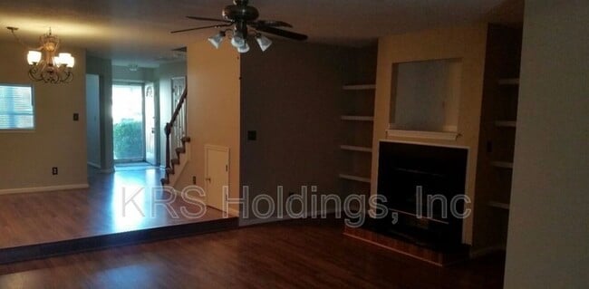 Building Photo - 940 Allendale Dr
