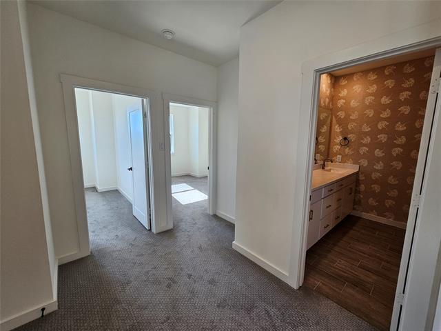 Building Photo - 3400 Zellwood Ln