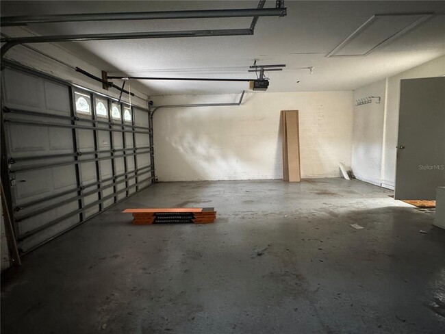 Building Photo - 10207 Quails Landing Ave