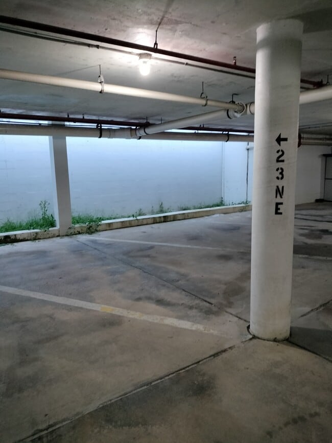 Building Photo - 2625 S Atlantic Ave