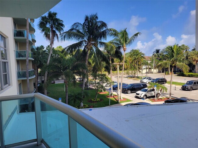 Building Photo - 19390 Collins Ave