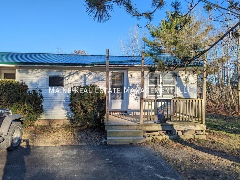 Building Photo - 797 Stillwater Ave