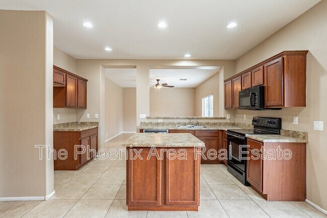 Building Photo - 44415 W Knauss Dr