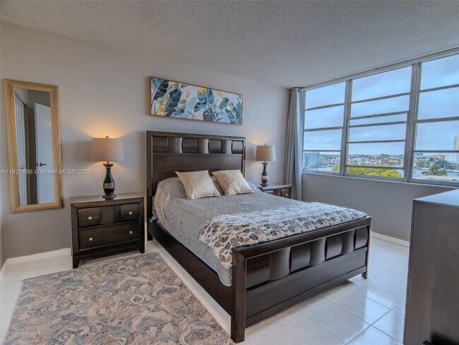 Building Photo - 137 Golden Isles Dr
