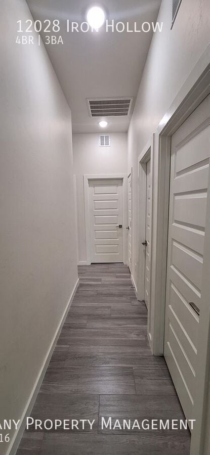 Building Photo - 12028 Iron Holw St