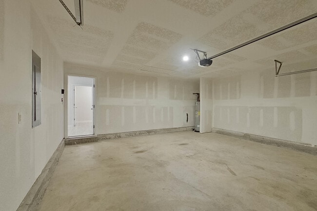 Building Photo - 4702 Malay Cir