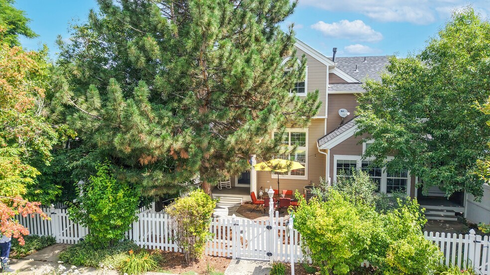 Primary Photo - 2560 Concord Cir