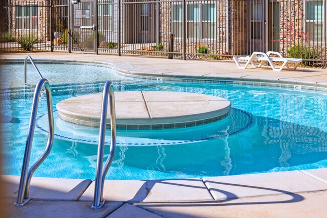 Building Photo - 350 W Old Hwy